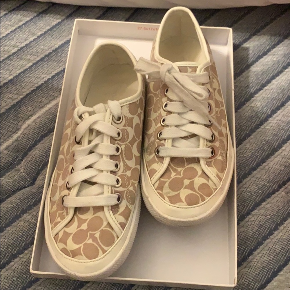 Coach shoes